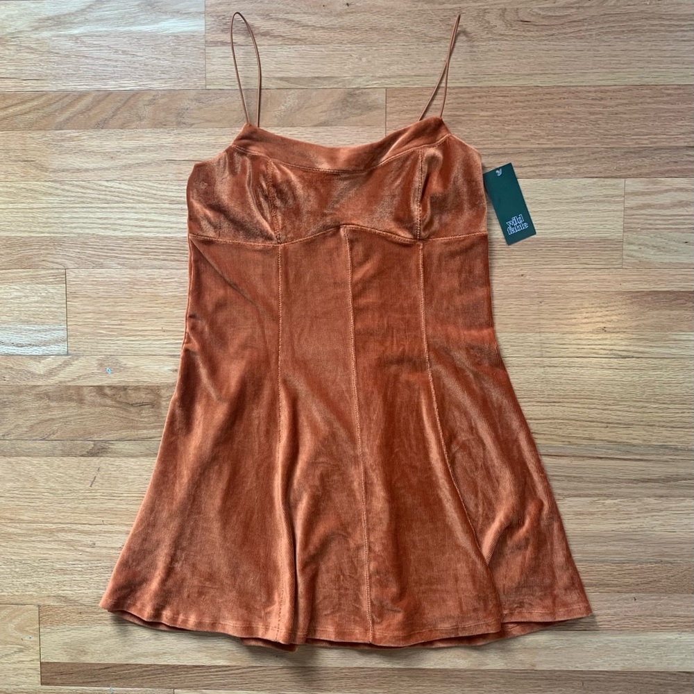 NWT - Wild Fable Burnt Sienna Velvet Skater Style Mini Dress. Size Medium.